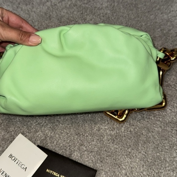 Bottega Veneta Mint Green Chain Pouch Leather Bag NEW - Picture 8 of 14